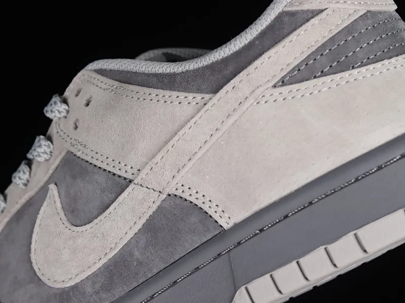 All Categories Nk SB Dunk Series Nk SB Dunk Low Low-top sneakers Otomo Katsuhiro x Nk SB Dunk Low "Steamboy OST" Creative customization collaboration Otomo Katsuhiro co-branded SB low-top sports and leisure sneakers DD3699-003